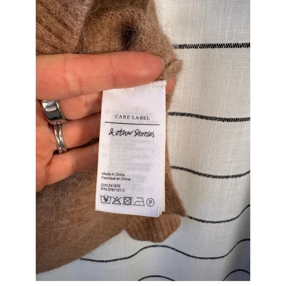 & Other Stories Alpaca Wool Mock Neck Sweater Size XS Camel Quiet Luxury - Picture 5 of 10